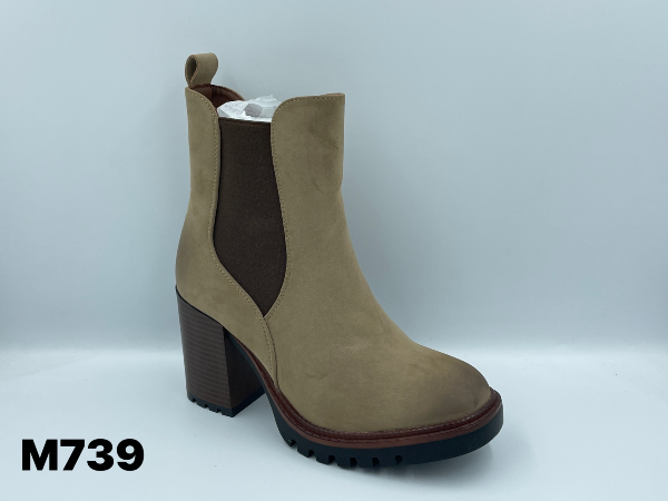 BOTKI damskie 36-41/ 12 par