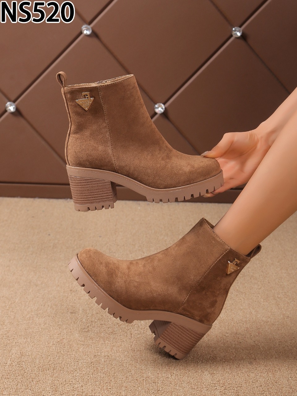 BOTKI damskie 36-41/ 12 par