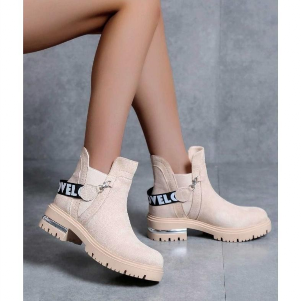 BOTKI damskie 36-41/ 12 par