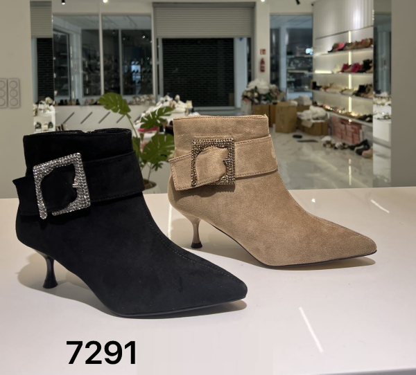 BOTKI damskie 36-41/ 12 par
