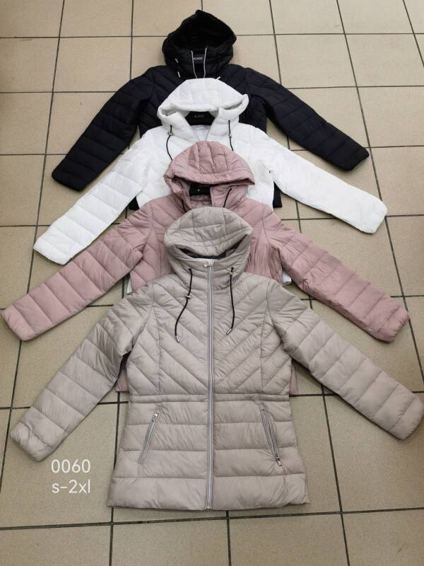 Kurtki damskie zimowe Roz S-2XL, 1 Kolor Paczka 5 szt