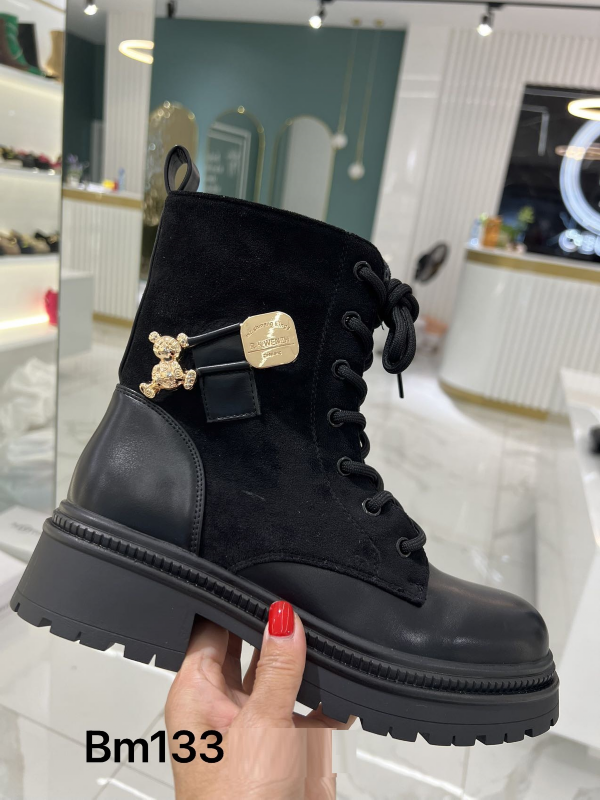 BOTKI damskie 36-41/ 12 par