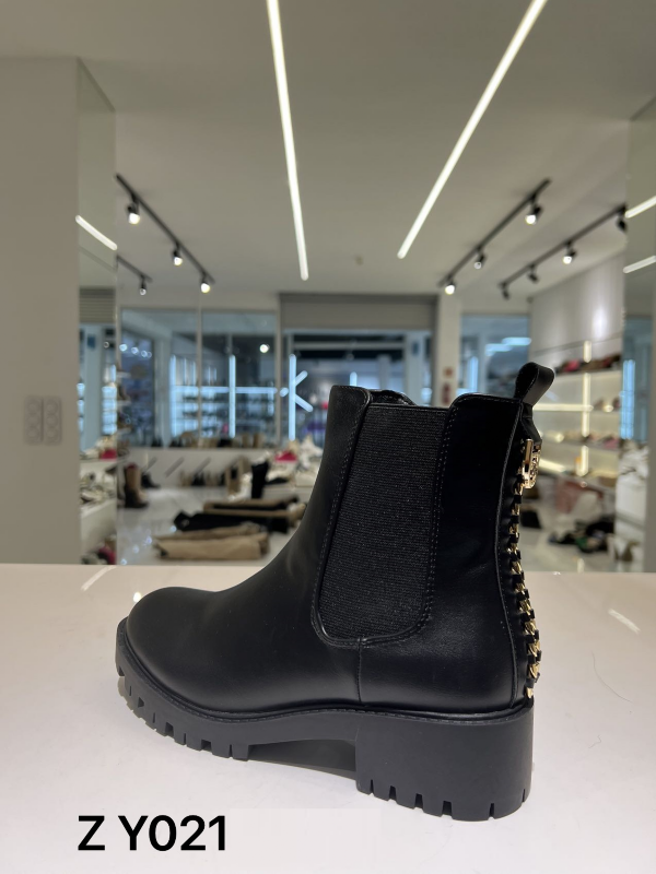 BOTKI damskie 36-41/ 12 par