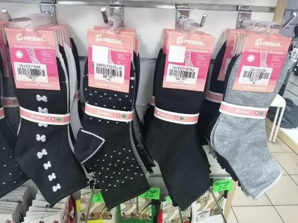 Skarpety damskie Roz 35-42, Mix kolor Paczka 40 szt