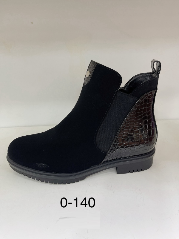 BOTKI damskie 36-41/ 12 par