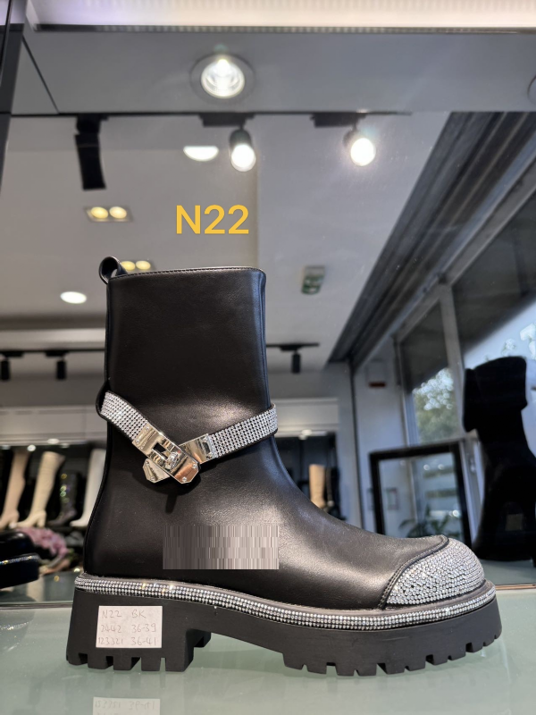 BOTKI damskie 36-41/ 12 par