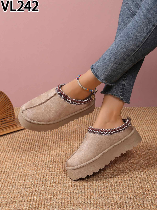BOTKI damskie 36-41/ 12 par