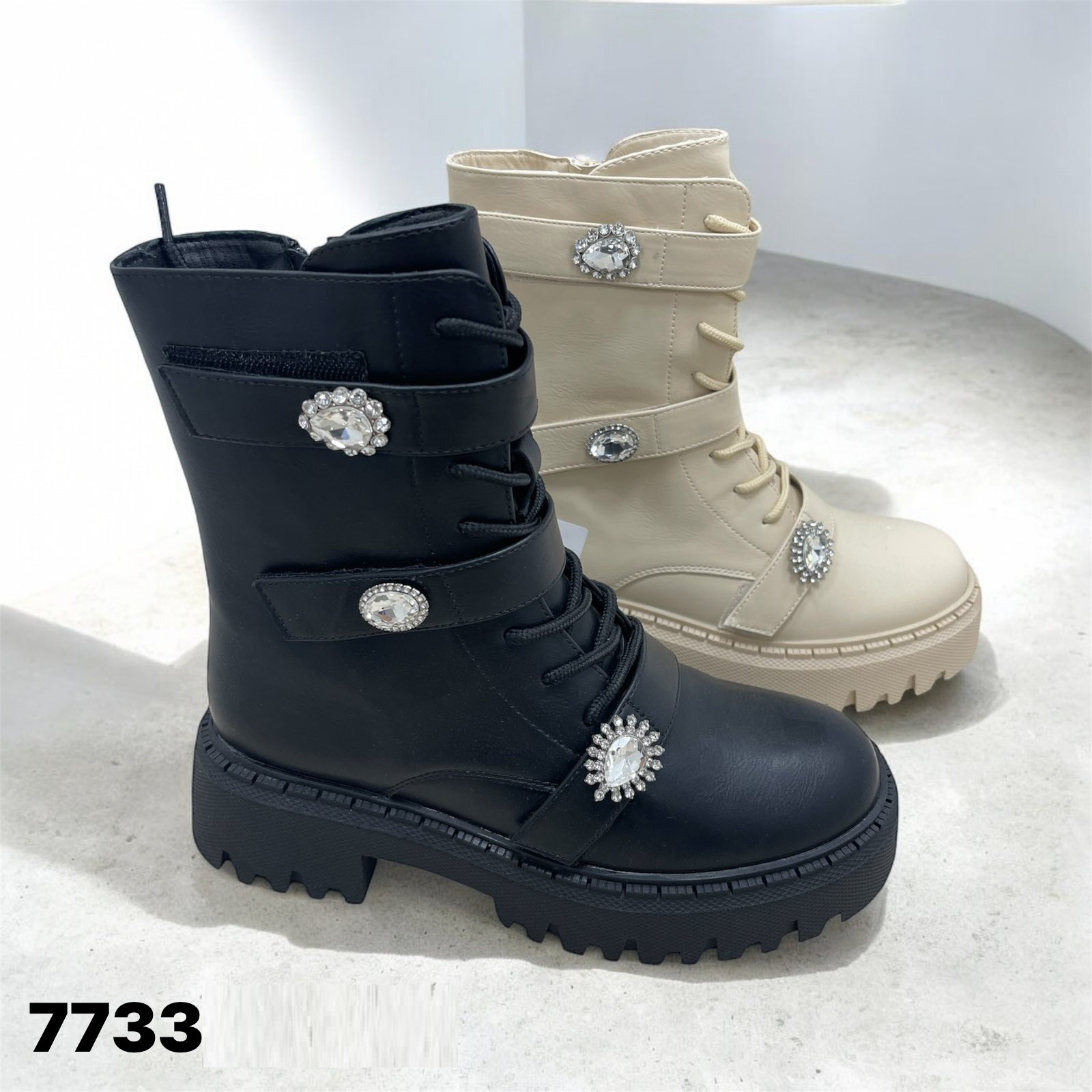 BOTKI damskie 36-41/ 12 par