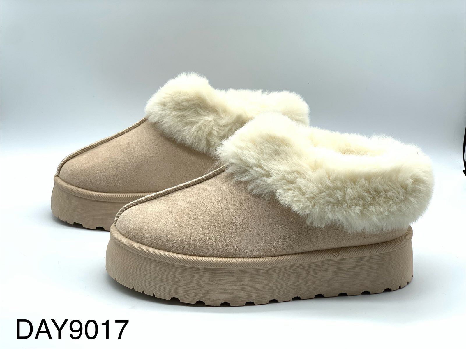 BOTKI damskie 36-41/ 12 par