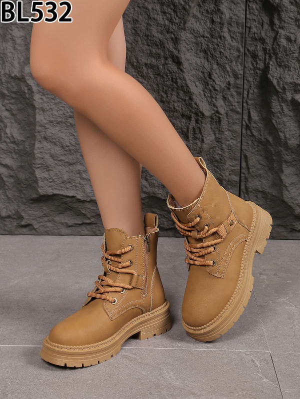 BOTKI damskie 36-41/ 12 par