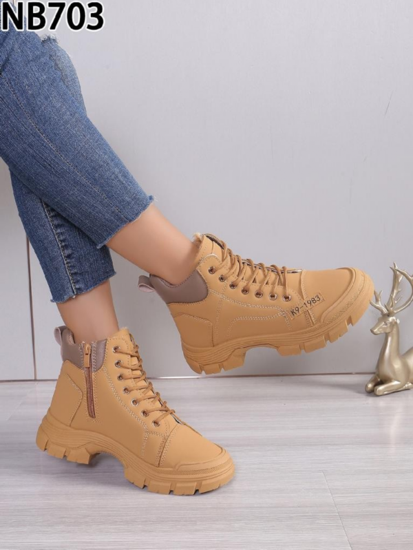 BOTKI damskie 36-41/ 12 par