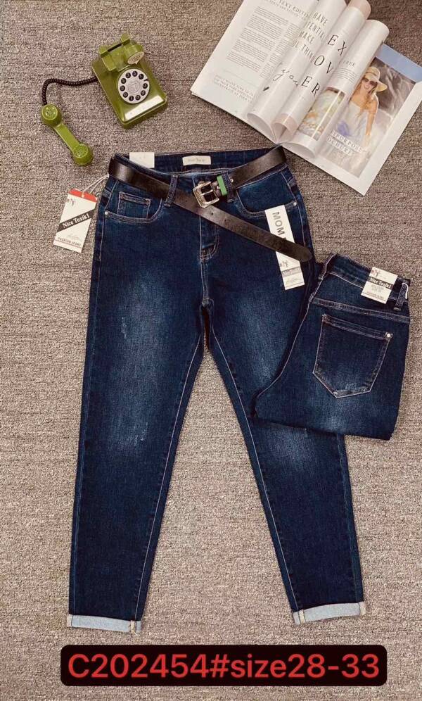 Spodnie damskie jeans Roz 28-33, 1 Kolor Paczka 10 szt