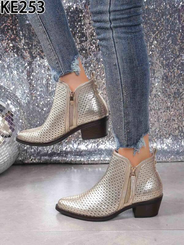 BOTKI  damskie  36-41/ 12 par