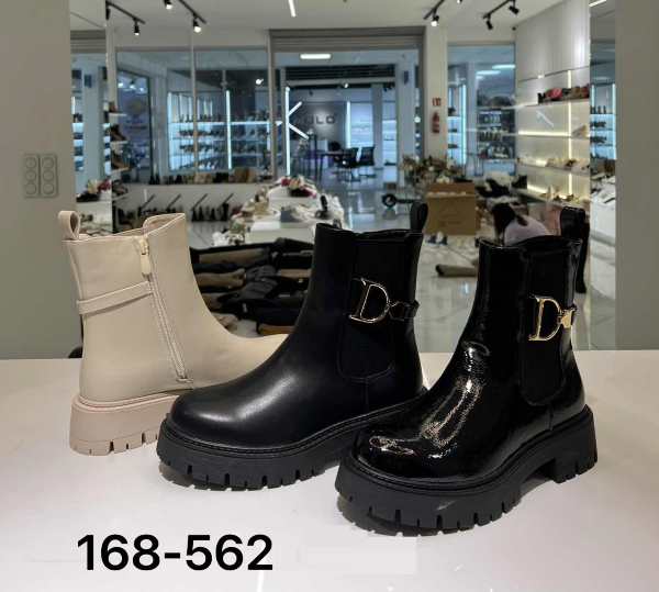 BOTKI damskie 36-41/ 12 par