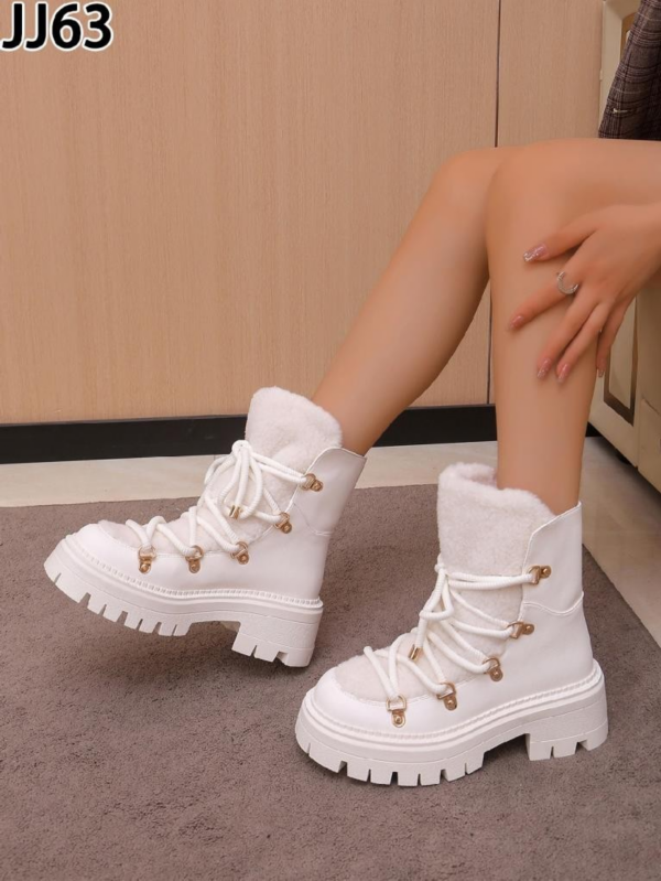 BOTKI damskie 36-41/ 12 par