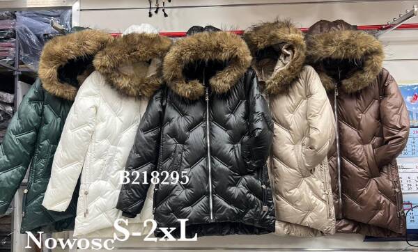 Kurtki damskie zimowe Roz S-2XL, 1 Kolor Paczka 5 szt