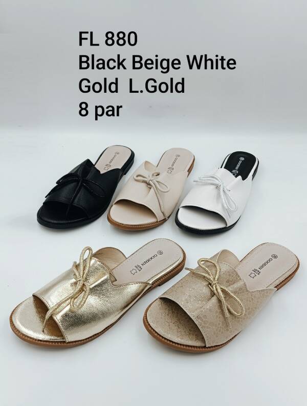 Klapki damskie 36-41/ 8 par