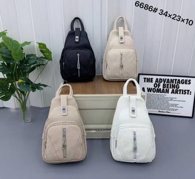 Plecak damskie. Roz Standard. Mix Kolor . Paszka 6 szt