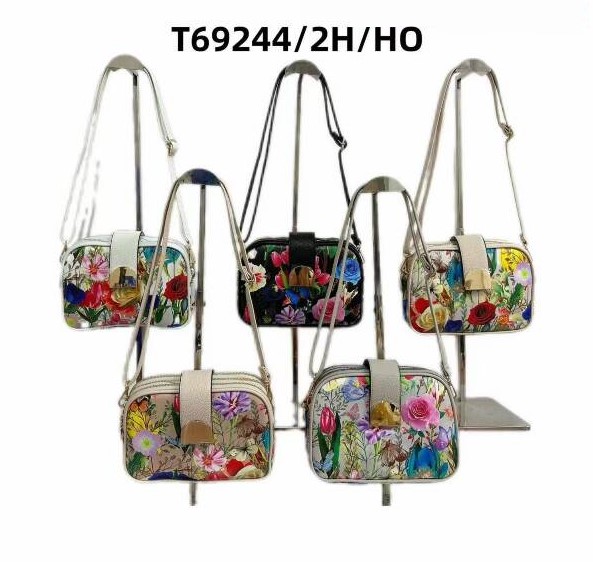 Torepka damskie. Roz Standard. Mix Kolor . Paszka 6 szt Torepka damskie. Roz Standard. Mix Kolor . Paszka 6 szt