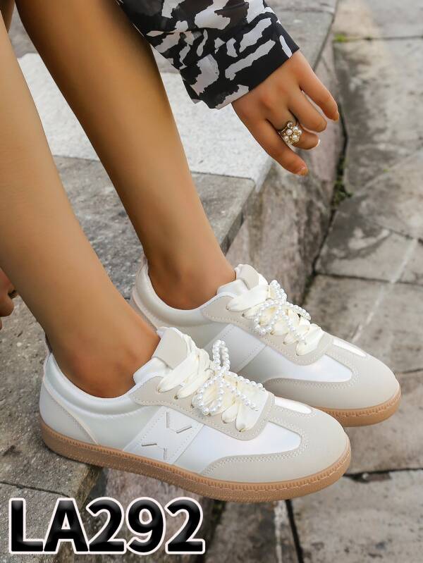 Buty Sportowe damskie 36-41/ 12 par
