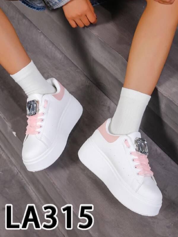 Buty Sportowe damskie 36-41/ 12 par
