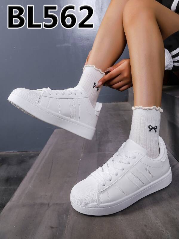 Buty Sportowe damskie 36-41/ 12 par