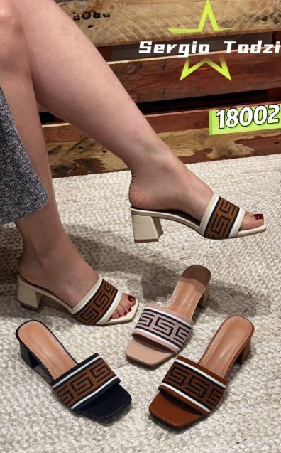 Klapki damskie 36-41/ 12 par