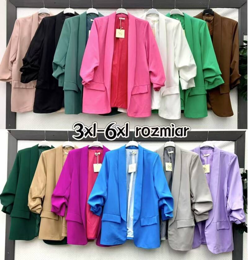 Płaszcze Damskie (Włoskie produkt) Roz 3XL-6XL Mix kolor Paczka 5 szt