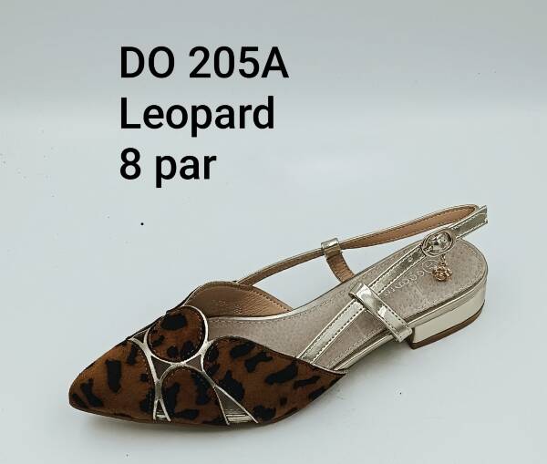 Sandały płaskie 36-41/ 8 par