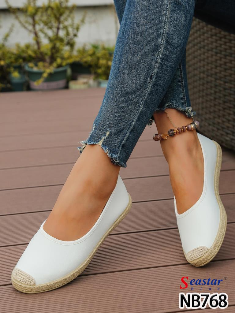 Balerinki / Espadryle damskie Roz 36-41 / 12 par
