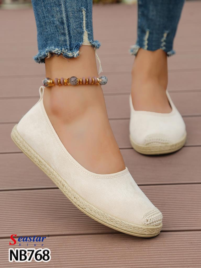 Balerinki / Espadryle damskie Roz 36-41 / 12 par