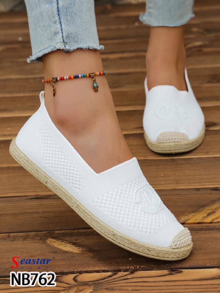 Balerinki / Espadryle damskie Roz 36-41 / 12 par