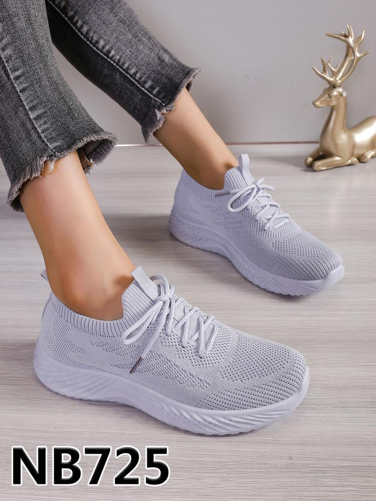 Buty sportowe damskie  36-41/ 12 par