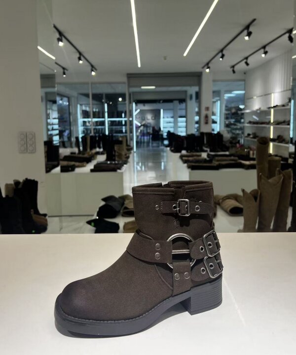 Kozaki damskie Roz 36-41 /12 par
